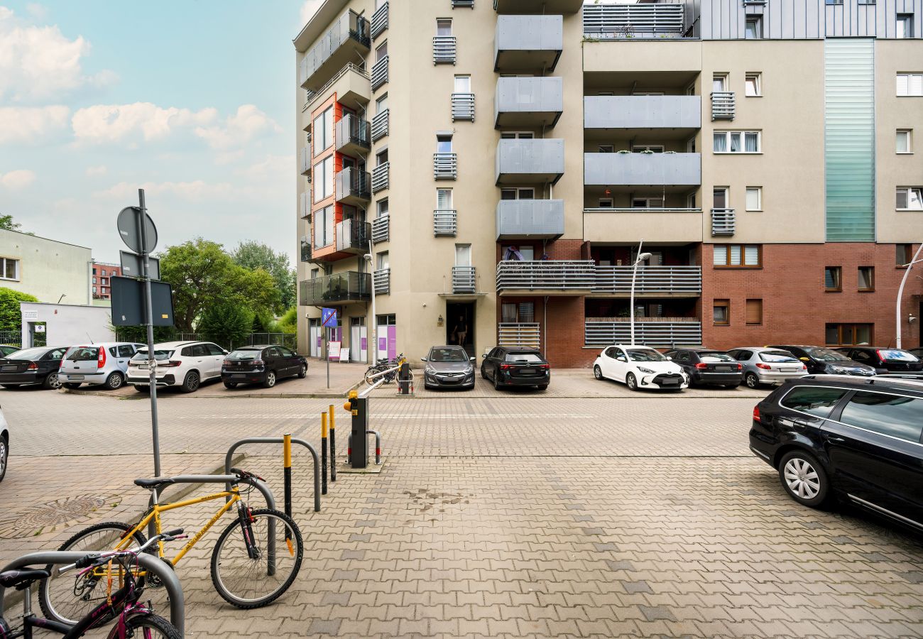 Studio in Wrocław - Studio Wrocław | Balcony, Bathtub | For 4 people