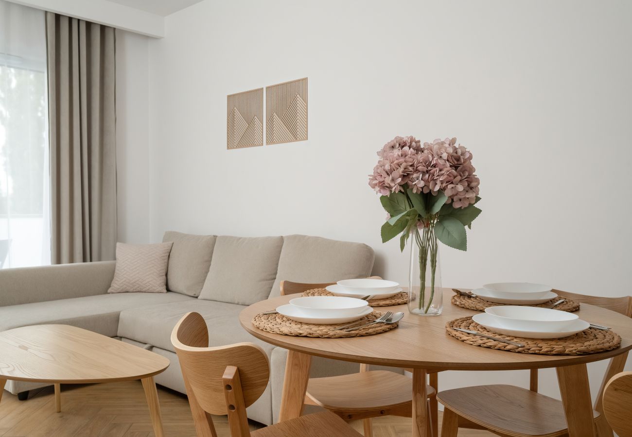 Apartment in Wrocław - Parking | Balcony, desk, 1 bedroom | Wroclaw