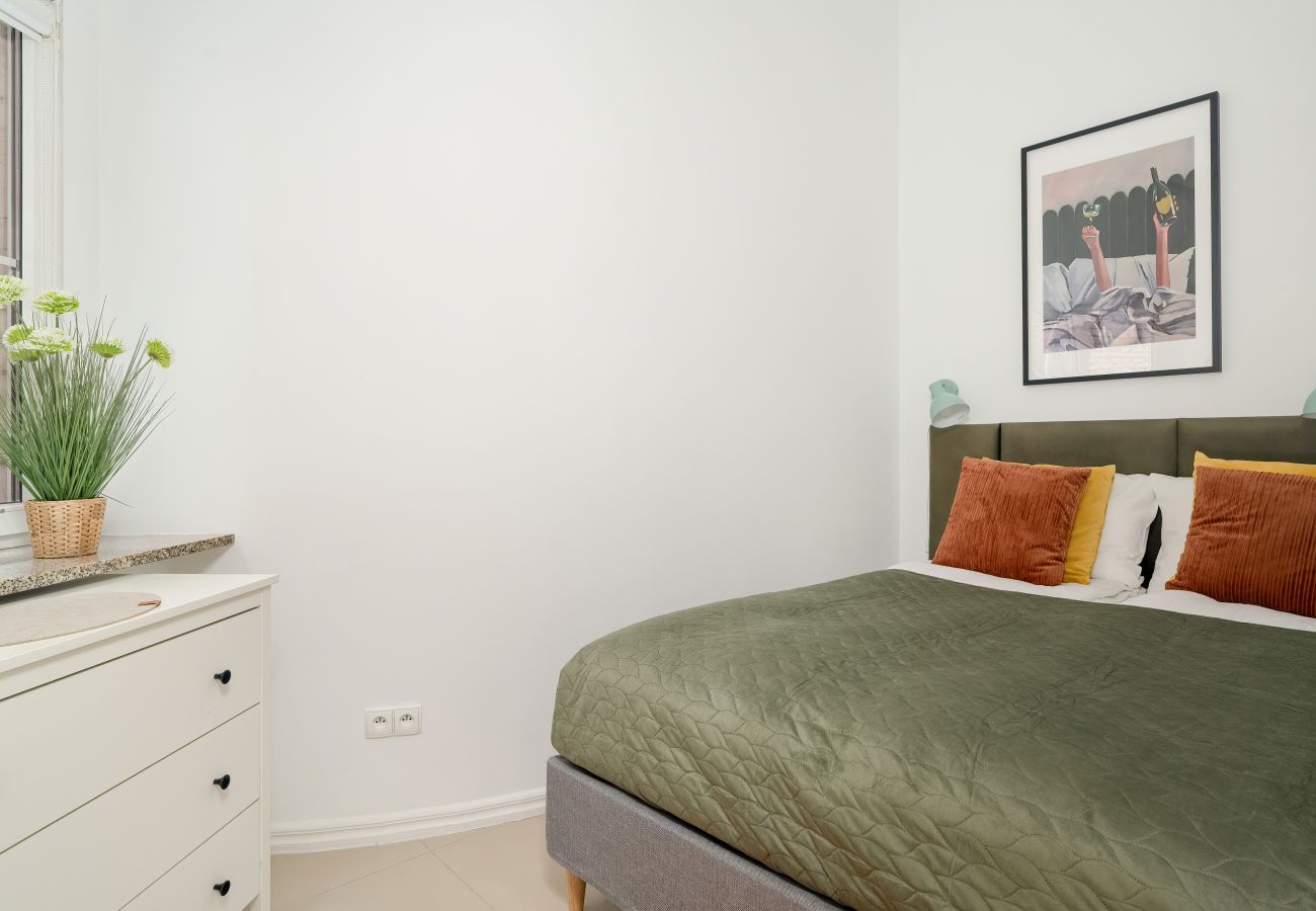 Apartment in Poznań - Chełmońskiego 8 | Apartment, 1 bedroom, SmartTV | WIFI