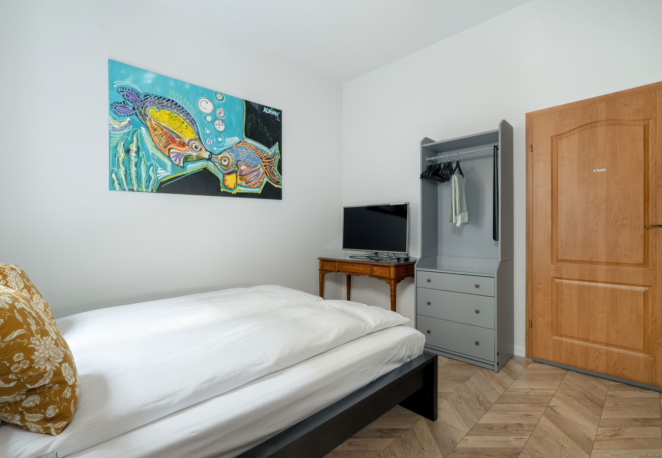 Studio in Poznań - Garbary 33 | Ground Floor Studios | Poznań Center | Close to Market and Park