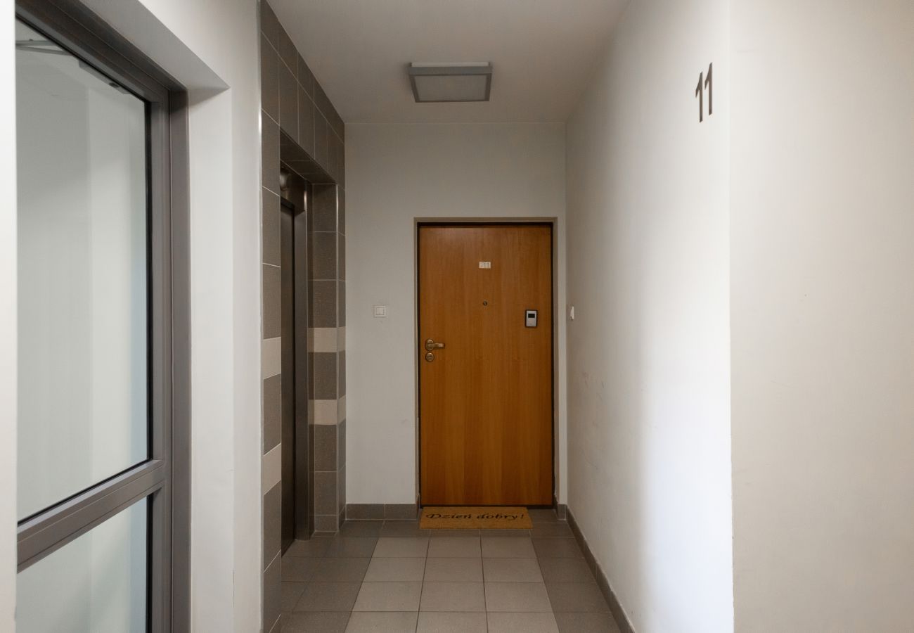 Apartament w Warszawa - Apartament w Warszawie Jeziorańskiego 9 z balkonem