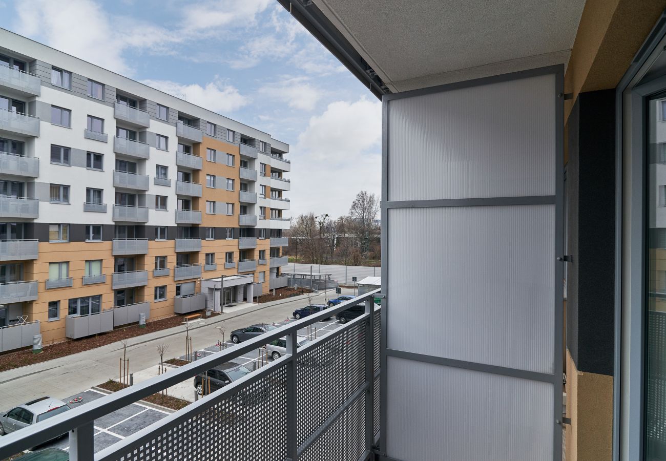 balkon, widok z balkonu, widok na zewnątrz, mieszkanie, na zewnątrz mieszkania, wynajem