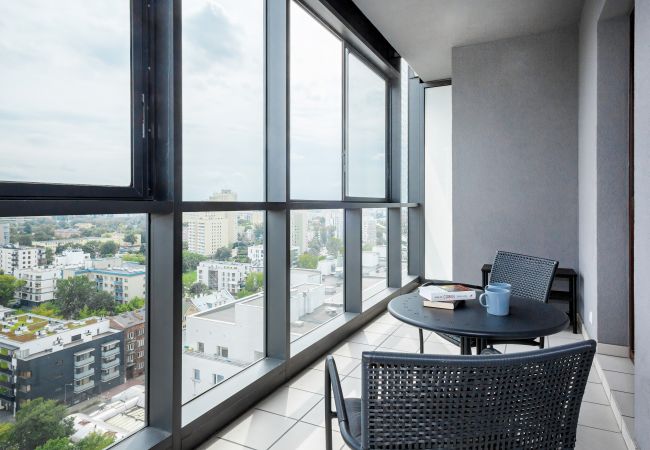 Apartament w Warszawa - Apartament z 2 sypialniami i balkonem Rondo Wiatraczna 139