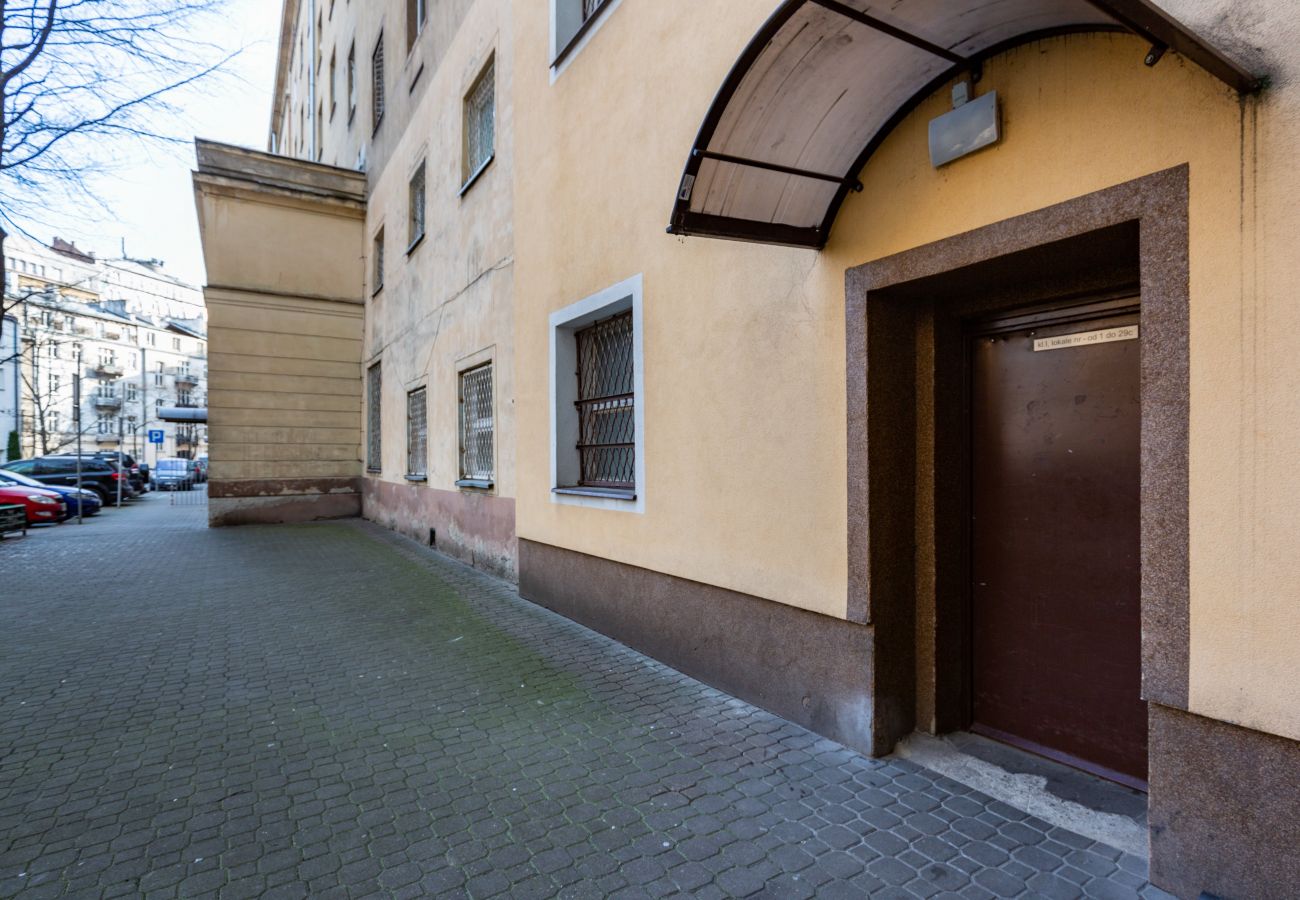 Apartament w Warszawa - Apartament z 2 sypialniami Warszawa Pl. Konstytucji