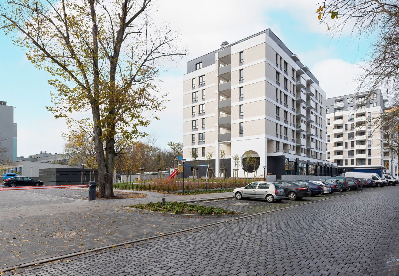 na zewnątrz, mieszkanie, budynek mieszkalny na zewnątrz, wynajem, apartament, Platany, Łopuskiego 29A, Kołobrzeg