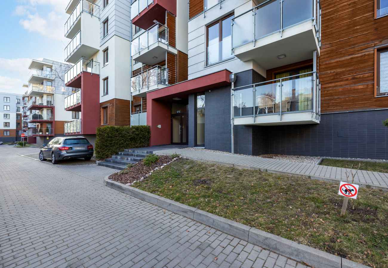 na zewnątrz, apartament, wynajem, budynek, Osiedle Polanki, Klonowa 17, Kołobrzeg, wakacje