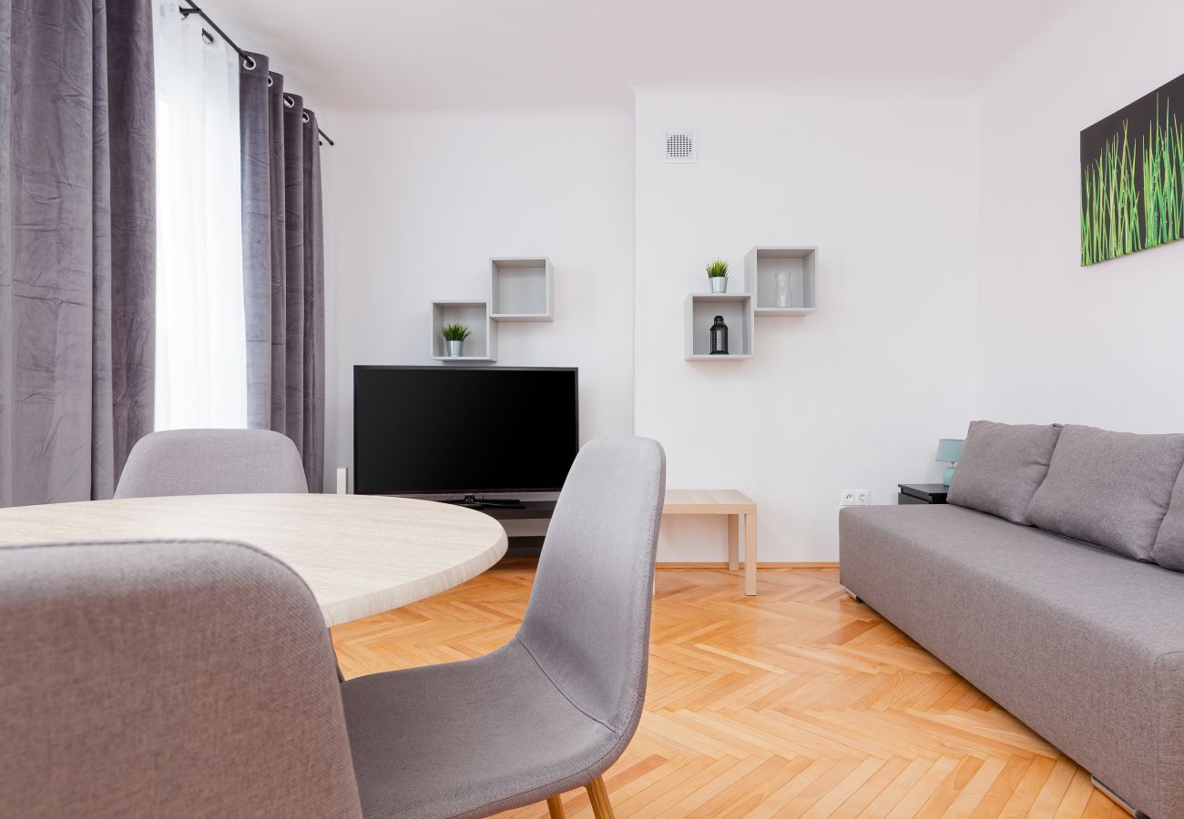 Apartament w Warszawa - Stanisława Augusta 34/13 dla 5 osób | Warszawa Praga Południe