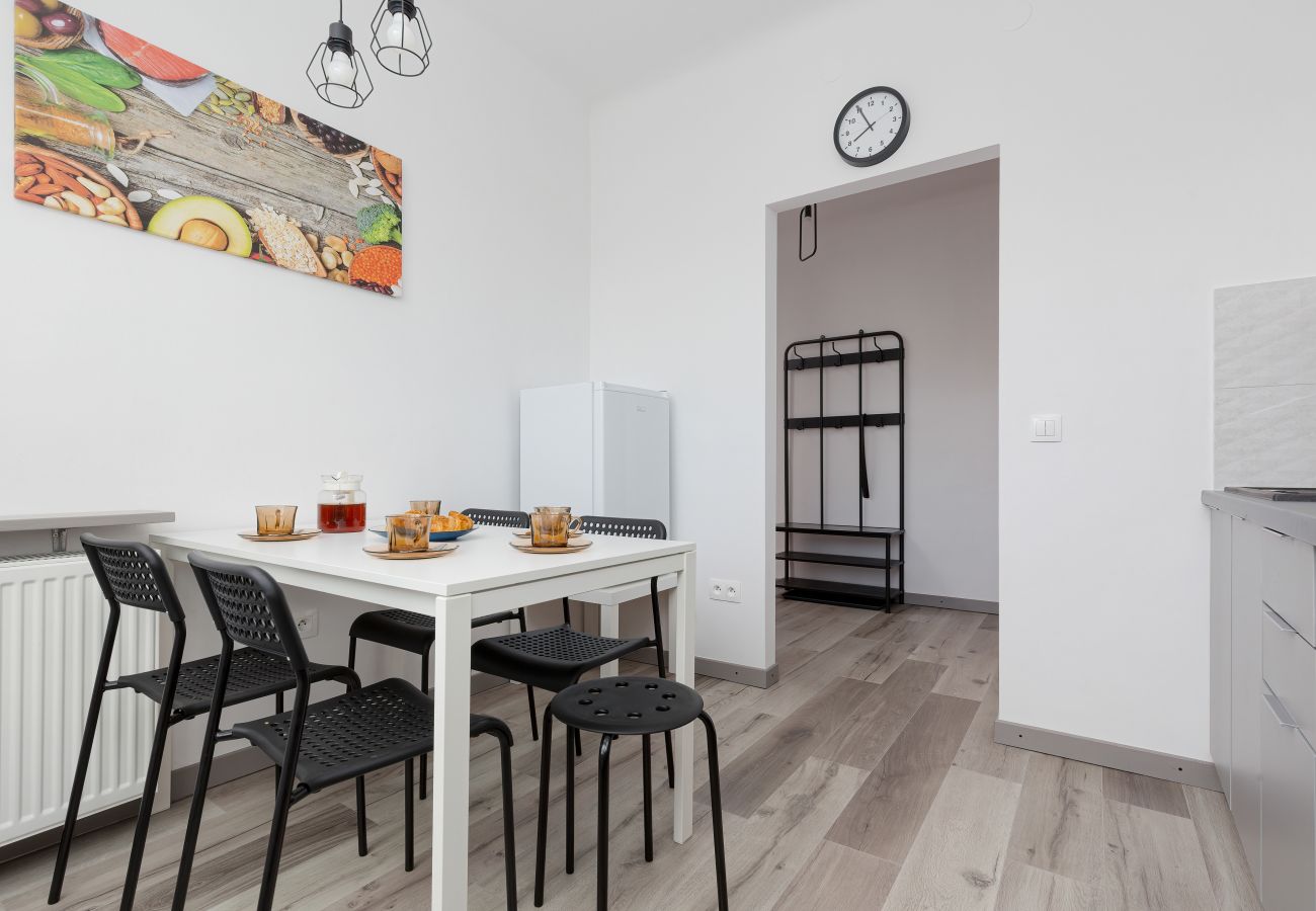 Apartament w Warszawa - Stanisława Augusta 34/13 dla 5 osób | Warszawa Praga Południe