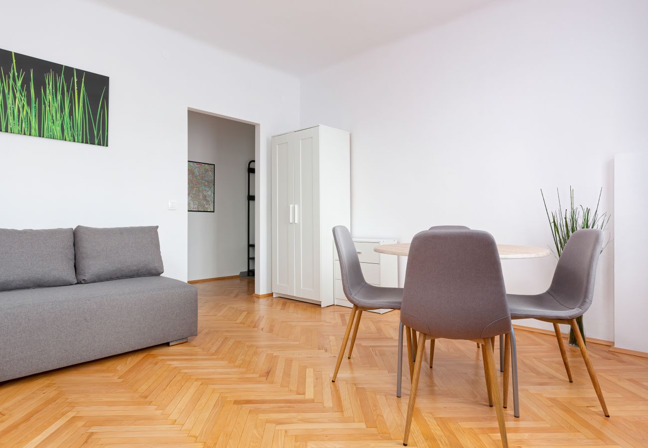 Apartament w Warszawa - Stanisława Augusta 34/13 dla 5 osób | Warszawa Praga Południe