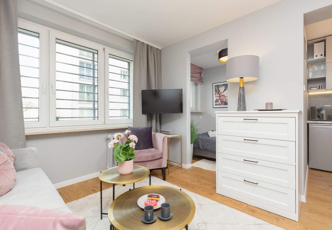 Studio w Warszawa - Salezego 6/3, Apartament typu studio, Warszawa Śródmieście