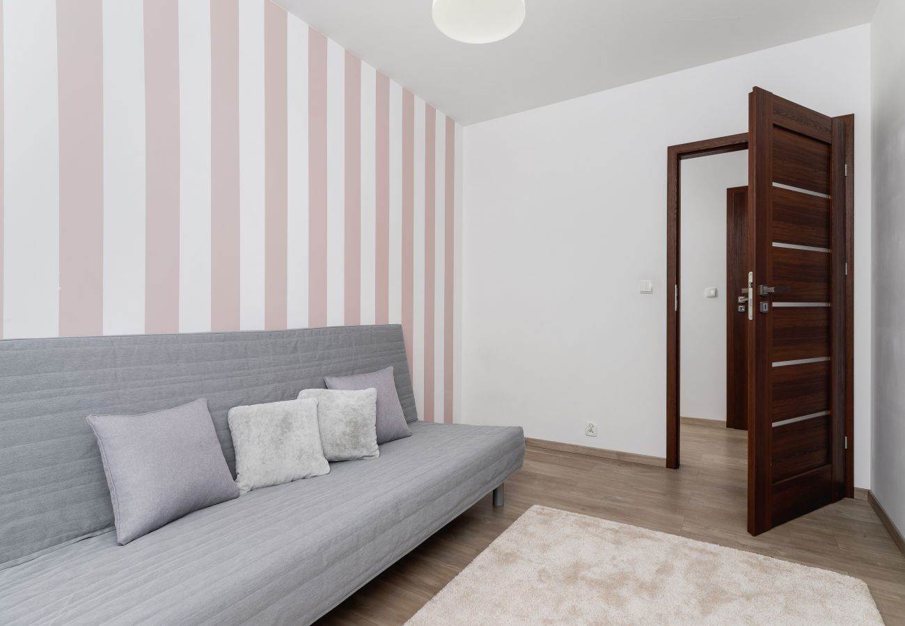 Apartament w Kraków - Osiedle Avia 6/155, 3 sypialnie, 2 balkony