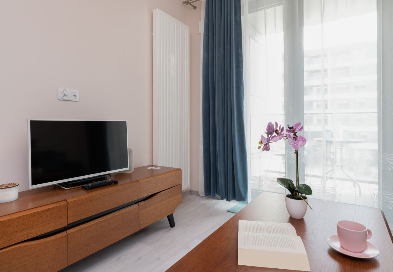 Apartament w Gdynia -  Apartament Obrońców Wybrzeża 8/27 