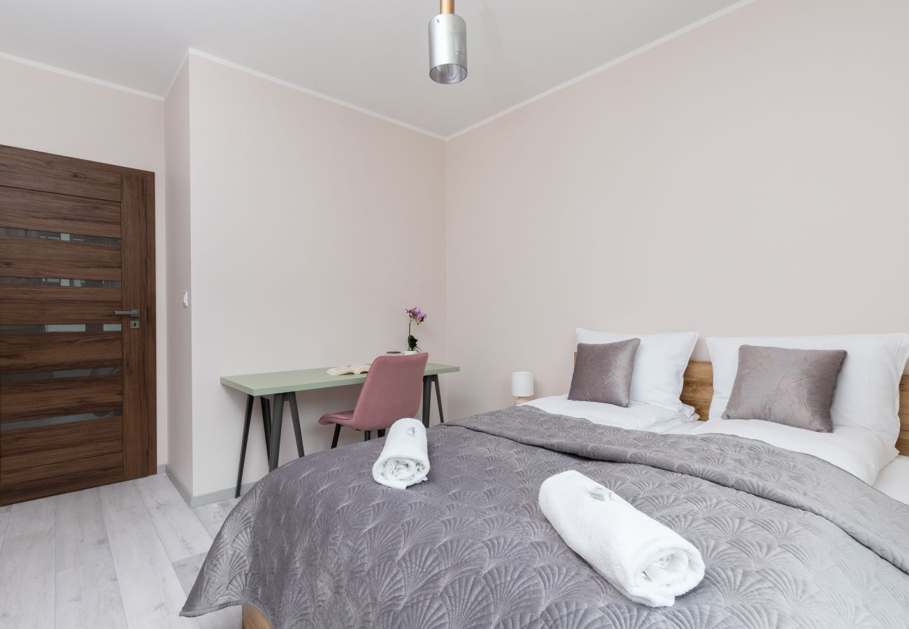 Apartament w Gdynia -  Apartament Obrońców Wybrzeża 8/27 