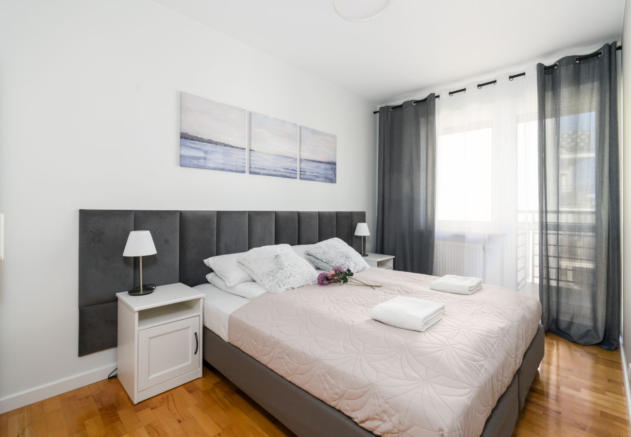 Apartament w Poznań - Katowicka 29/26, 1 sypialnia, Basen