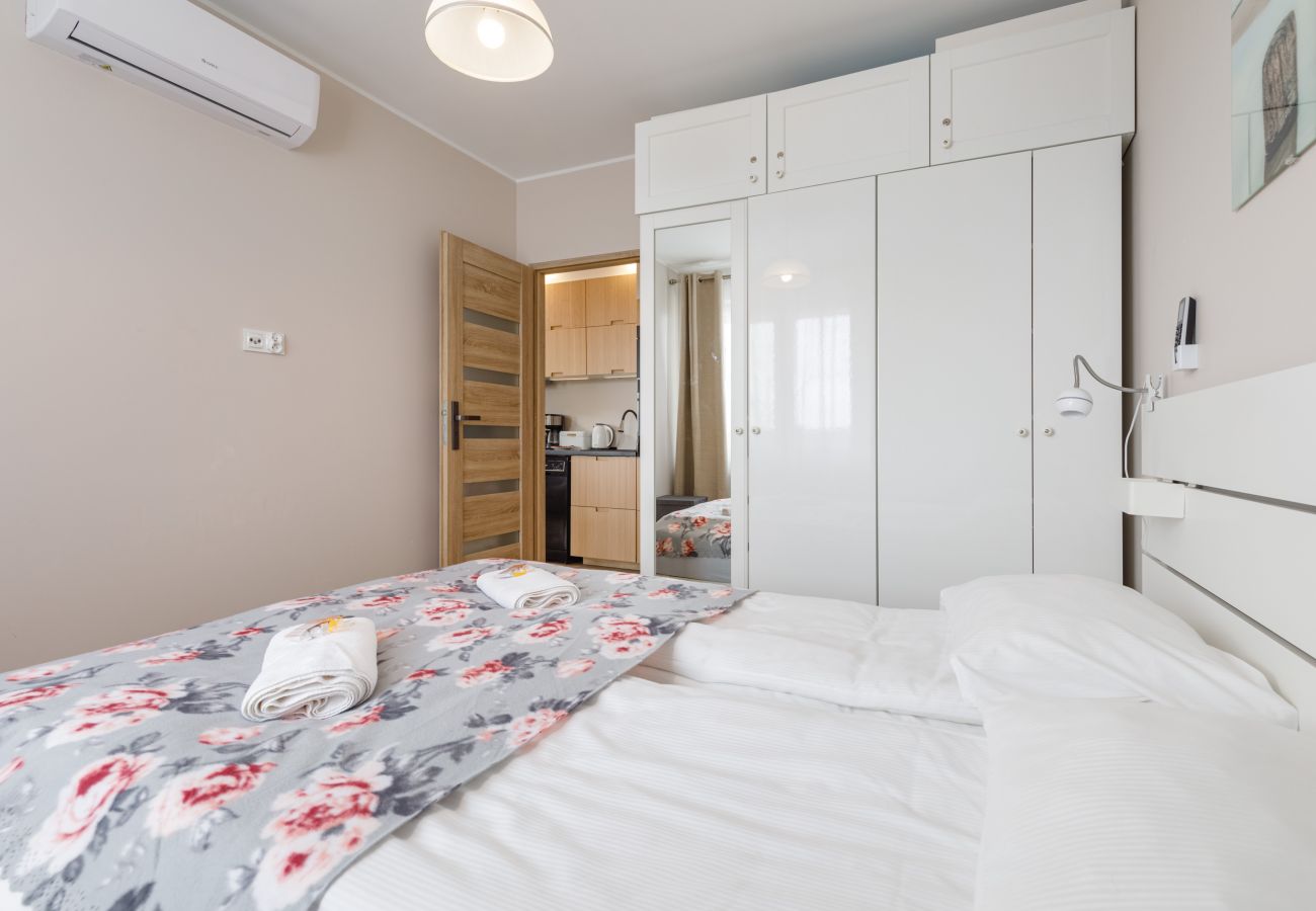 Apartament w Darłowo - Apartament z tarasem i klimatyzacją dla 4 osób, Jagiellońska 10