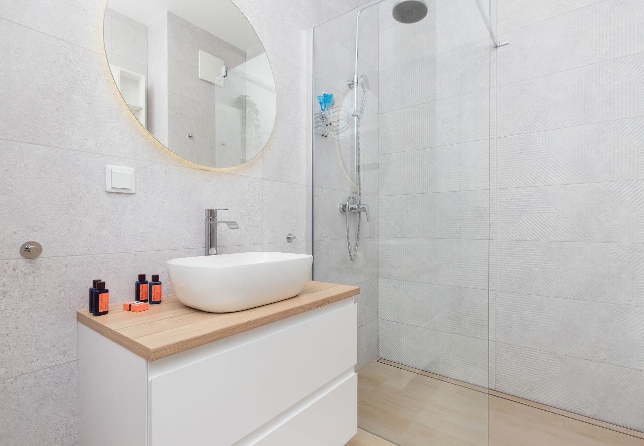 Apartament w Gdańsk - Gdańska 21R | 1 sypialnia | Taras | Siłownia | Parking