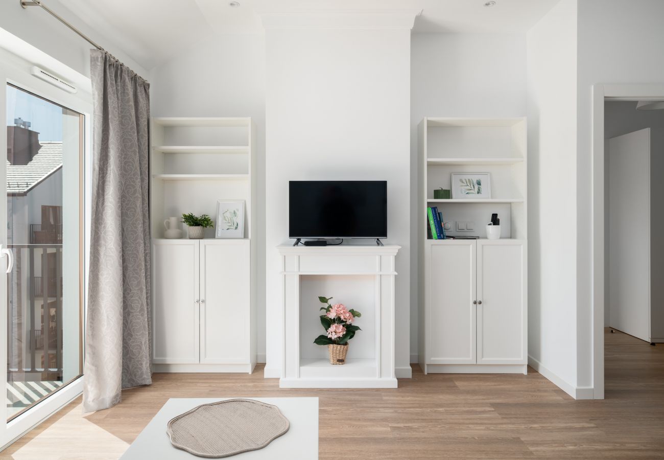 Apartament w Poznań - Apartament White Elegance z Klimatyzacją i Parkingiem w Poznaniu