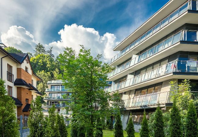 Apartament w Zakopane - Jasny apartament z balkonem w cichej okolicy