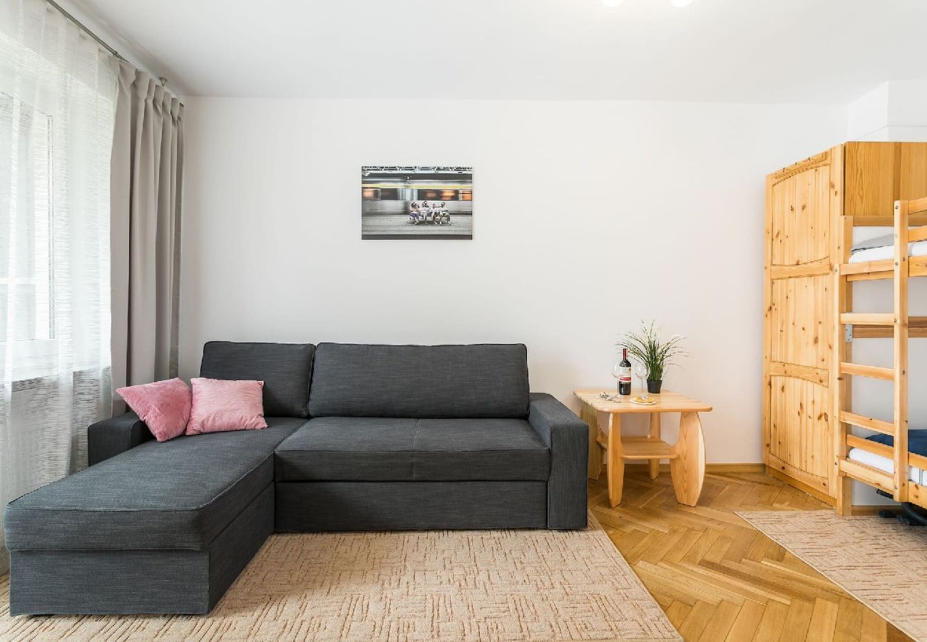 Studio w Zakopane - Czteroosobowy apartament w cichej okolicy z widokiem na góry