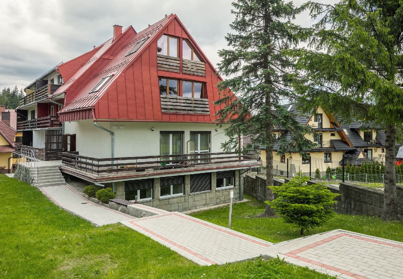 Studio w Zakopane - Czteroosobowy apartament w cichej okolicy z widokiem na góry