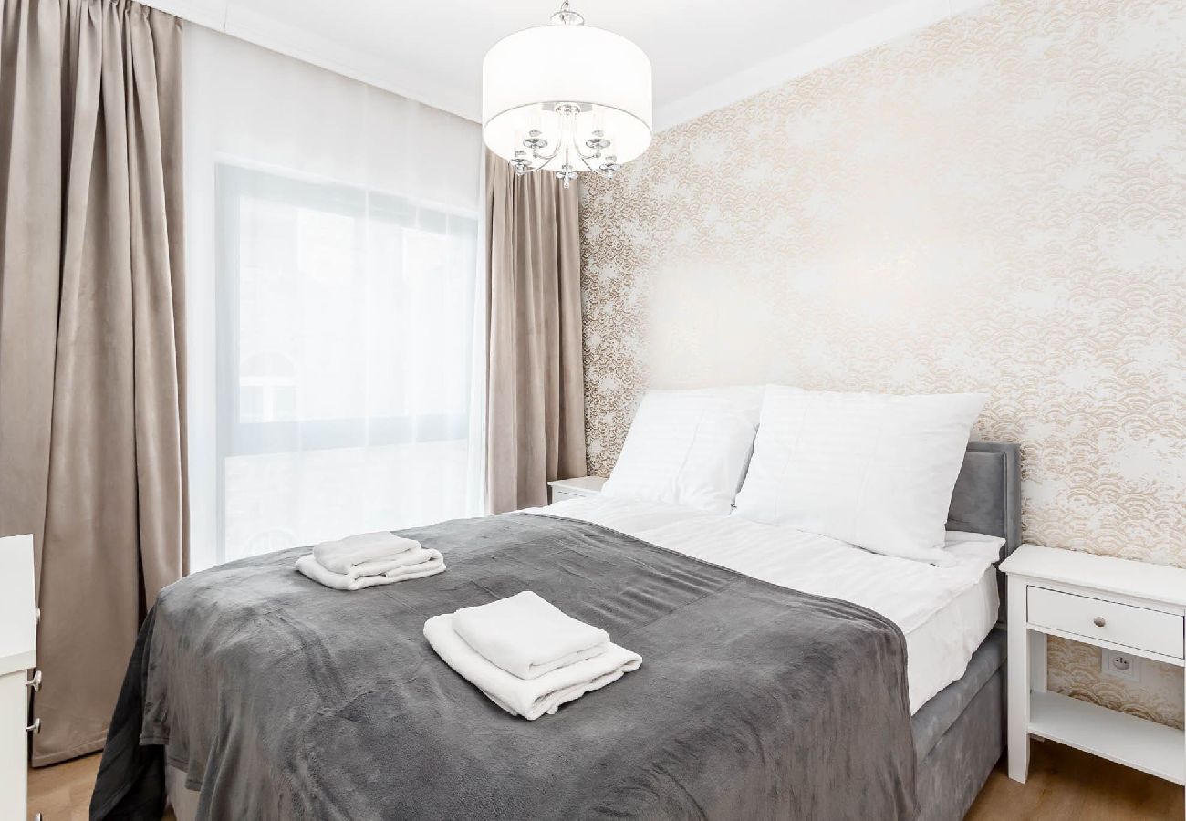 Apartament w Gdańsk - Dwie Motławy 20 Apartament z balkonem w jasnych kolorach 