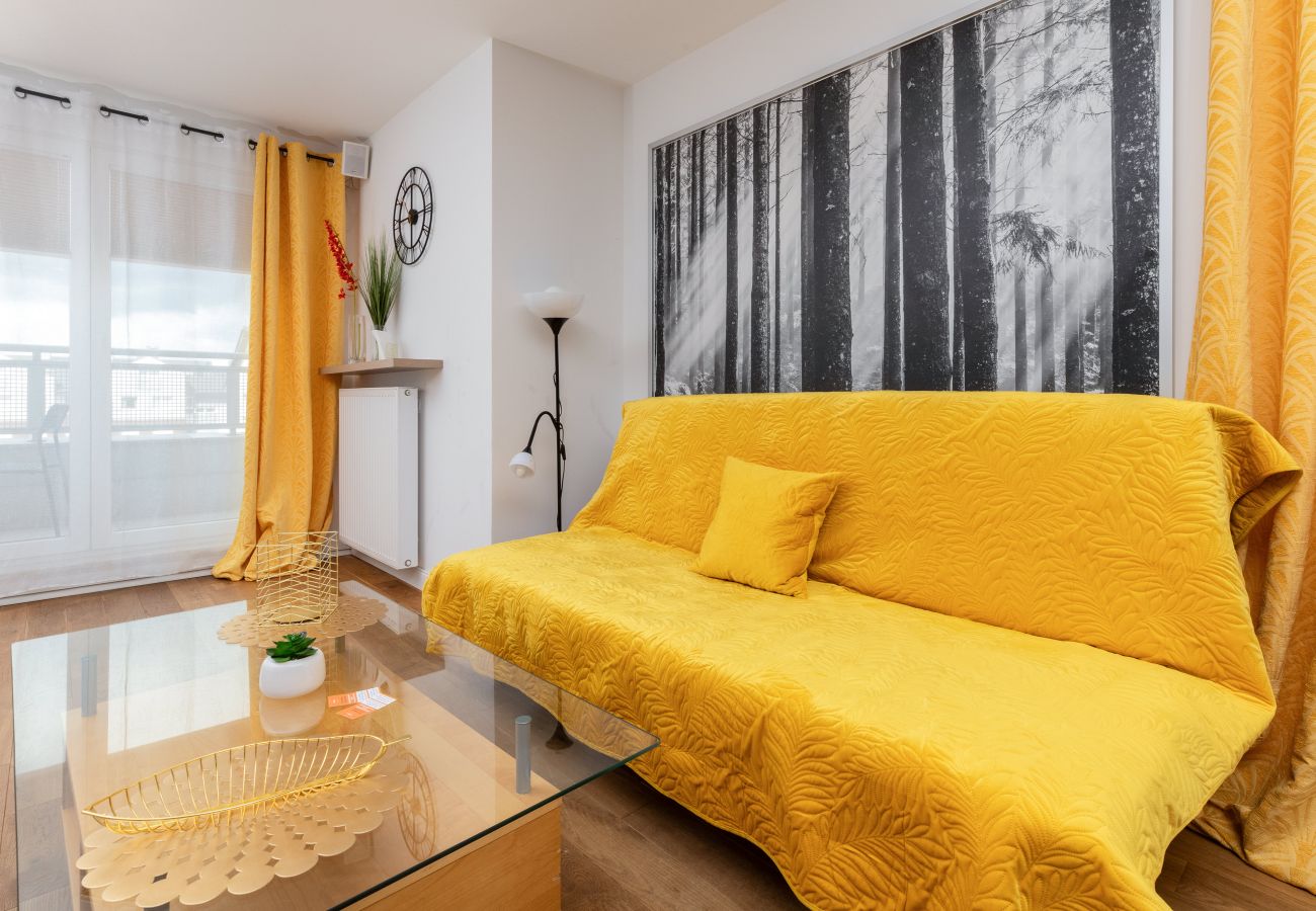 Apartament w Gdynia - Przestronny apartament rodzinny dla 8 osób | Z parkingiem | Gdynia