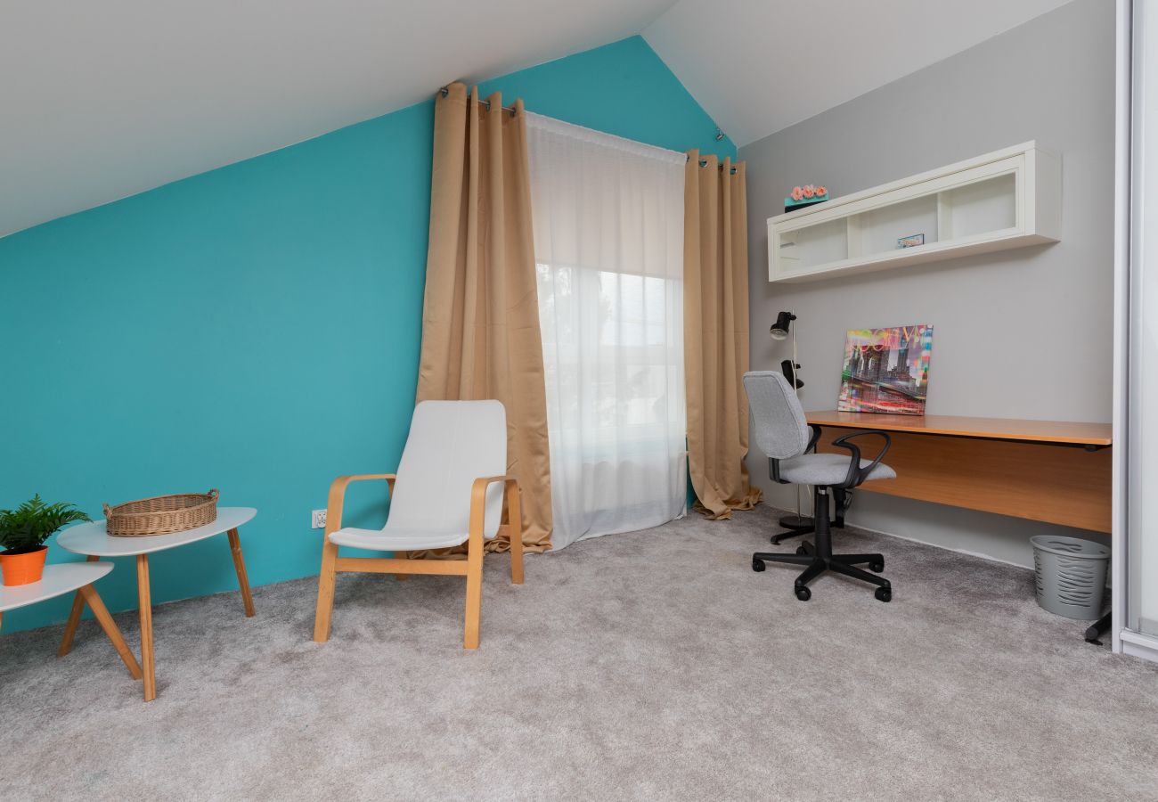 Apartament w Gdynia - Przestronny apartament rodzinny dla 8 osób | Z parkingiem | Gdynia