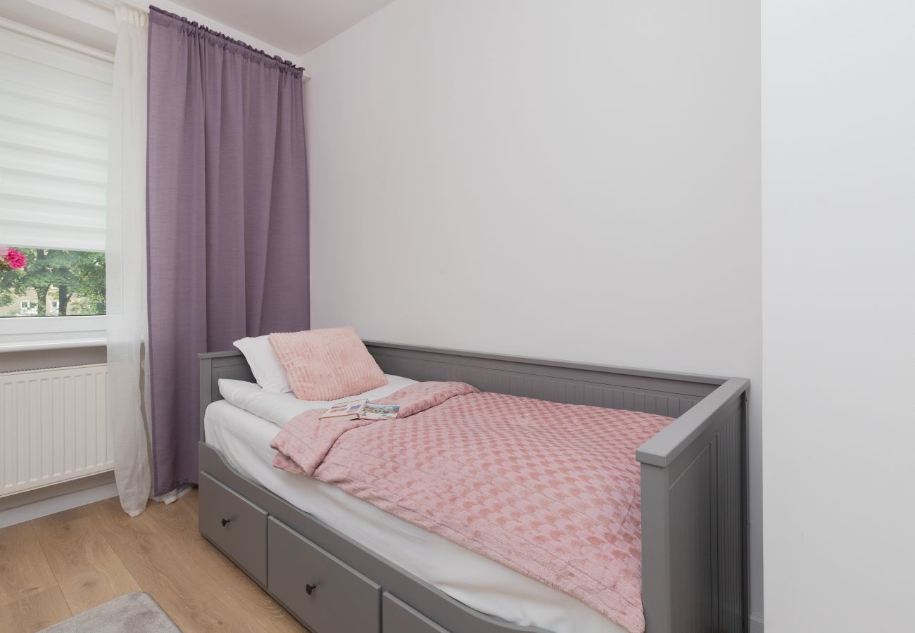 Apartament w Gdańsk - Hallera 153 | 1 sypialnia, prysznic, biurko | Gdańsk