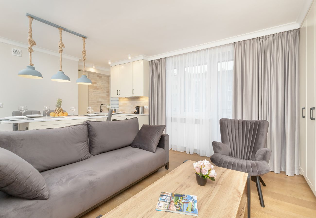 Apartament w Gdynia - Świętojańska 12 | Duży Apartament | Dwa Balkony | Praca Zdalna | Parking | Centrum Gdyni