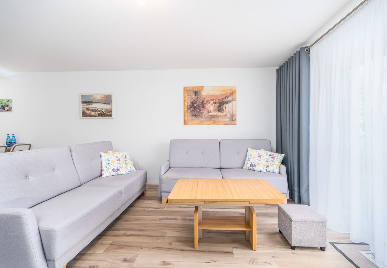 Apartament w Międzyzdroje - Jasny Apartament Wakacyjny Zwycięstwa | Balkon | Międzyzdroje | Plaża