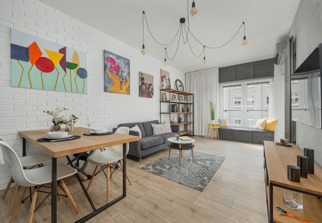 Apartament w Wrocław - Kościuszki | dla 2 osób, balkon, smarttv| Netflix