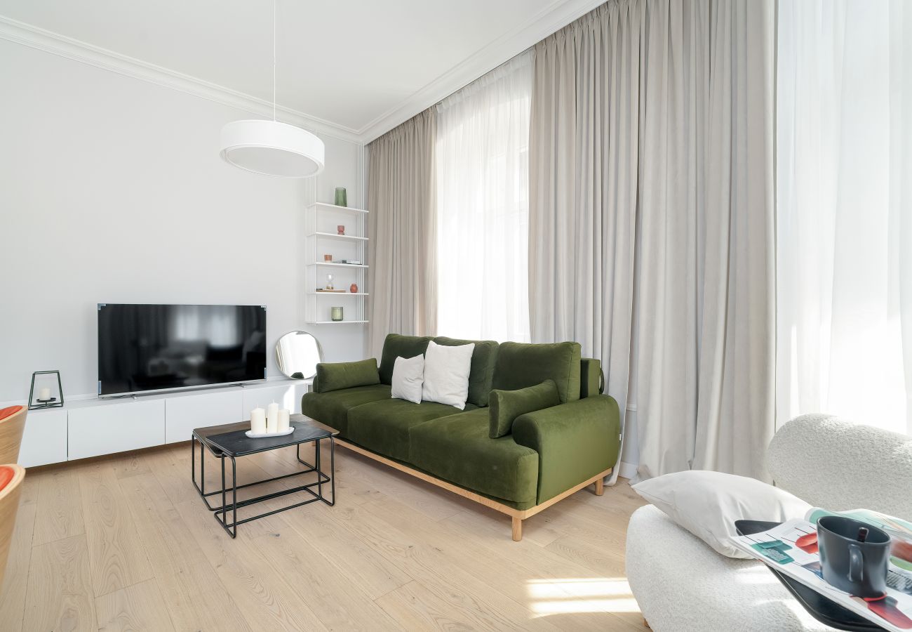 Apartament w Poznań - Zielona 5 | Przestrzenny Apartament dla 4 osób | Poznań