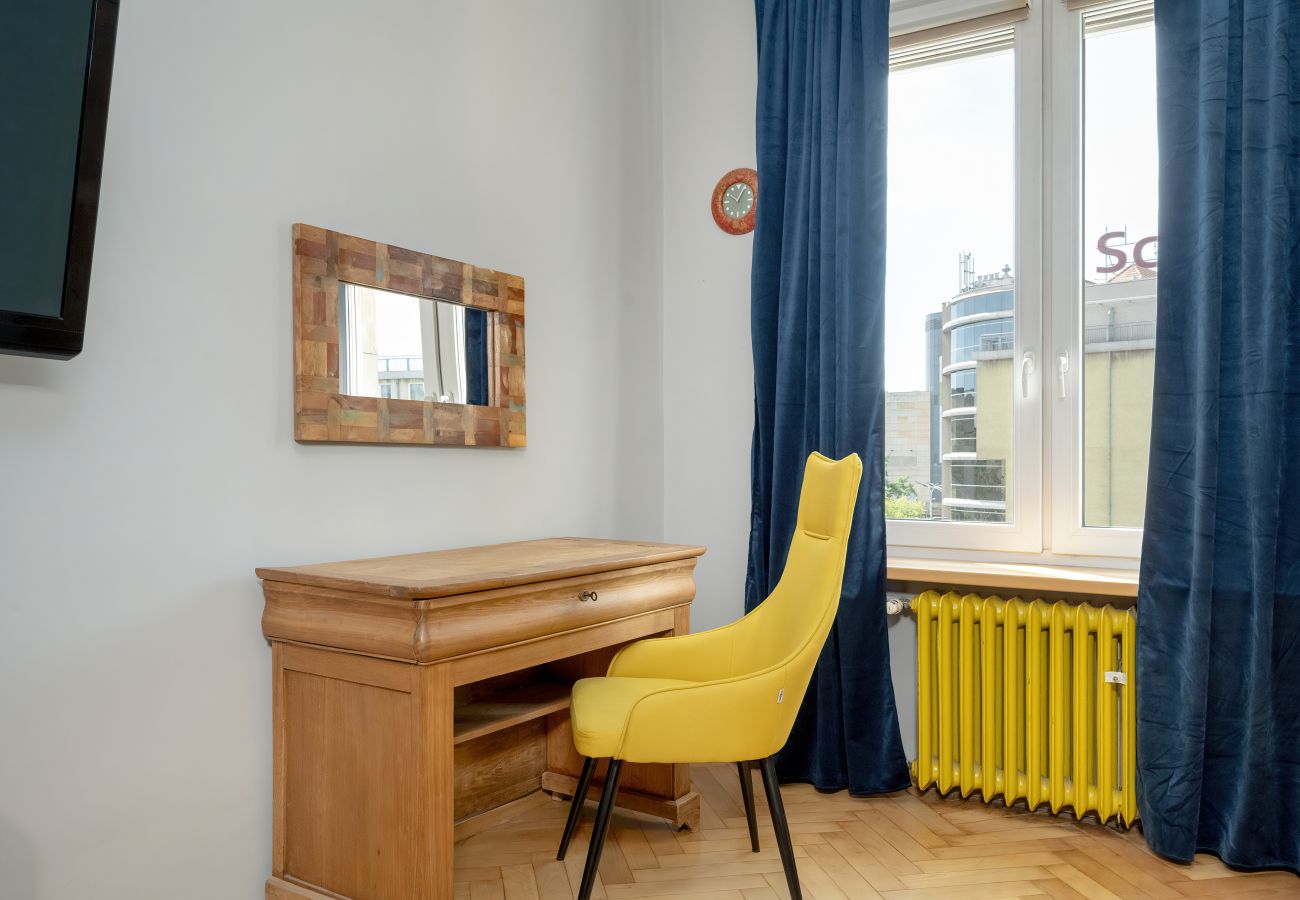 Apartament w Wrocław - Wrocław | dla 4 osób, biurko, balkon,  | Ekspres do kawy