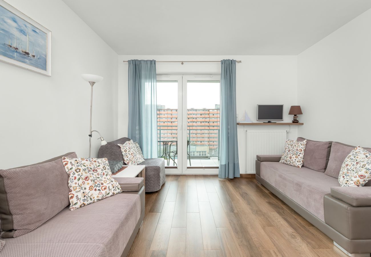 Studio w Gdańsk - Obrońców Wybrzeża 15 | Wifi, Studio dla 4 osób, Balkon, Parking, Gdańsk